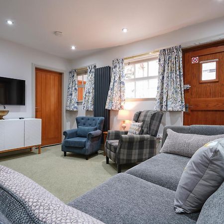 Fairfield Walnut Cottage - Uk43995 מראה חיצוני תמונה
